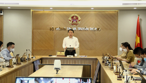Thứ trưởng Nguyễn Huy Dũng phát biểu tại Hội nghị