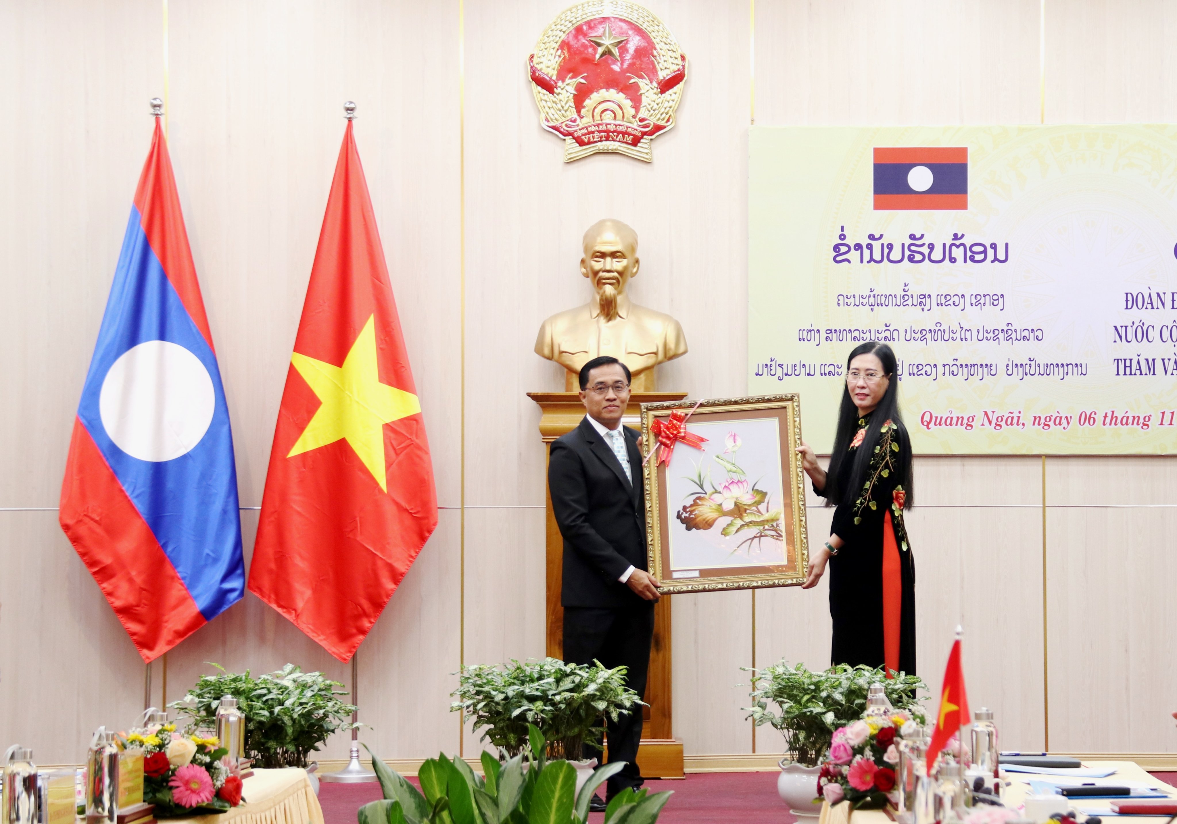 Lãnh đạo tỉnh tiếp và làm việc với đoàn đại biểu cấp cao tỉnh Sekong, Nước Cộng hòa Dân chủ Nhân dân Lào