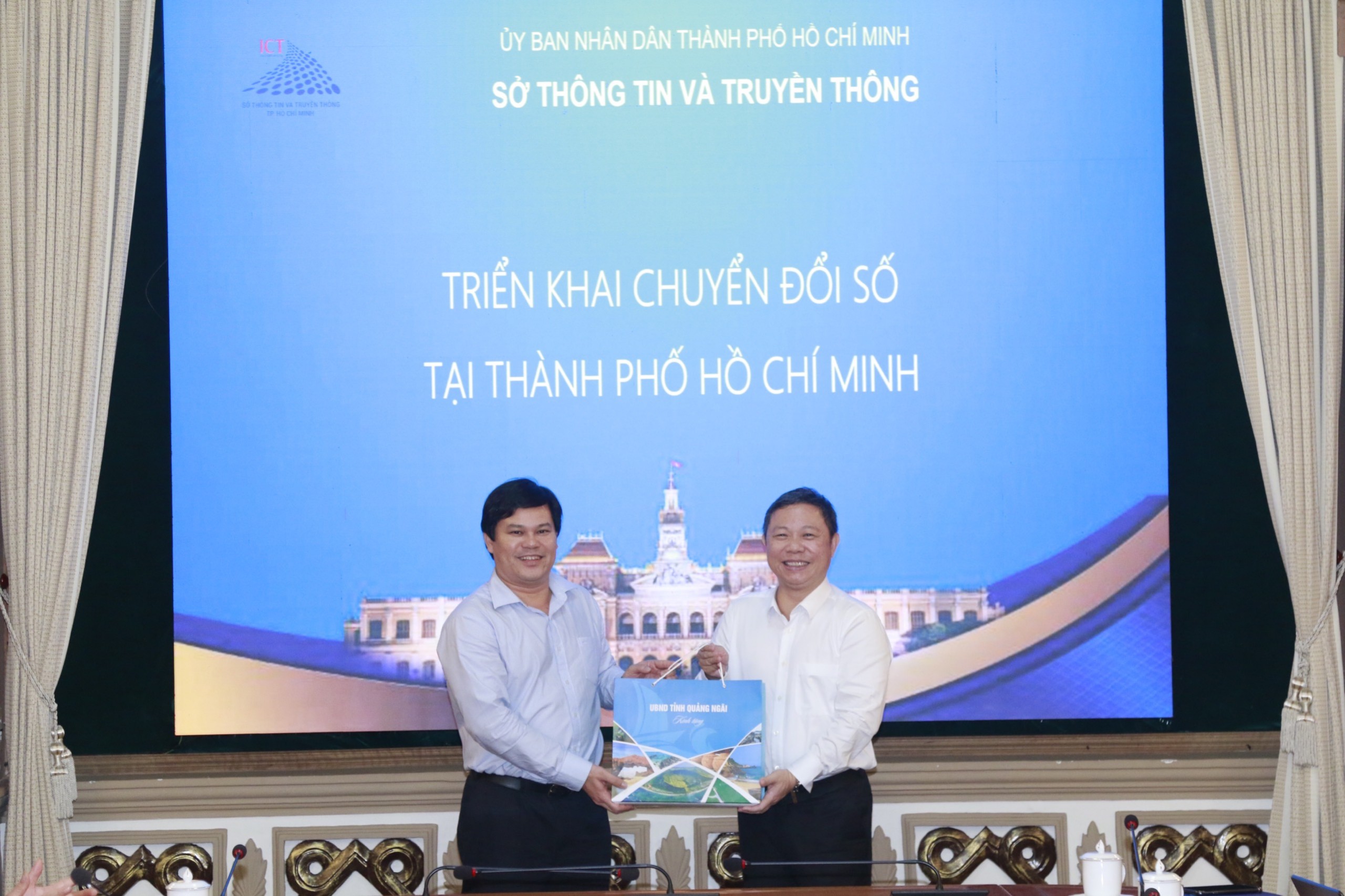 Đoàn công tác của tỉnh Quảng Ngãi học tập kinh nghiệm về chuyển đổi số tại Thành phố Hồ Chí Minh